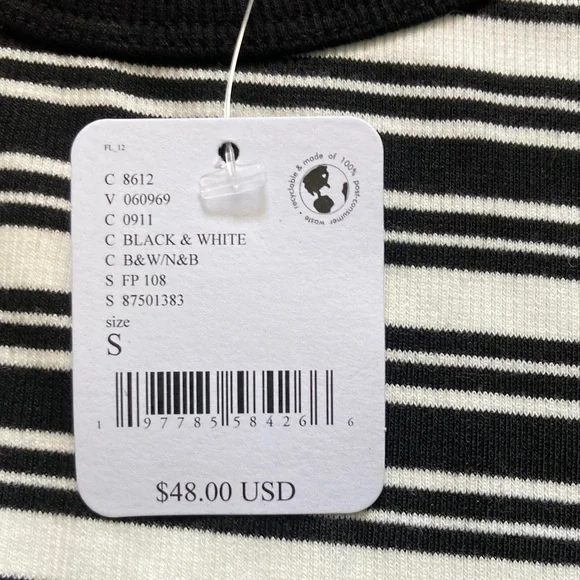 NWT free people movement tee S - Picture 2 of 3